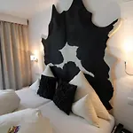 מלון Hotel-garni Fels