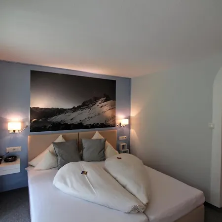 Hotel-garni Fels فندق