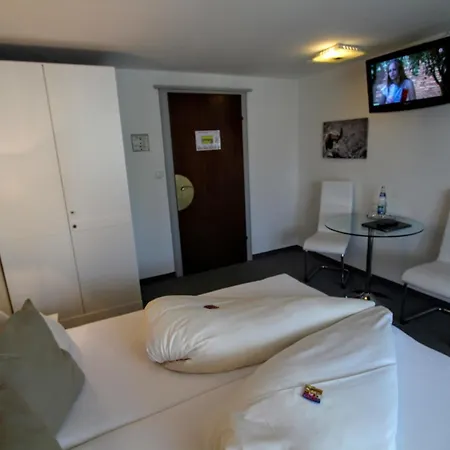 Hotel-garni Fels Szálloda