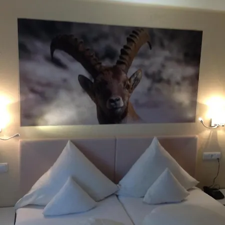 Hotell Gaestehaus Fels
