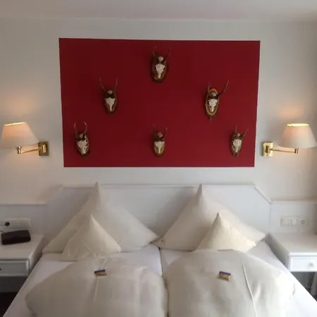 호텔 Gaestehaus Fels 3*