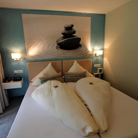 Hotel-garni Fels 3*