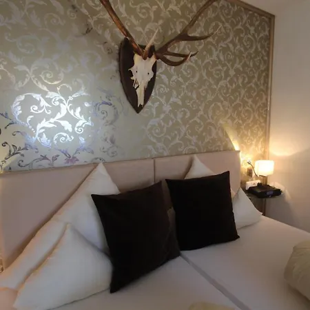 מלון Hotel-garni Fels ריצלרן