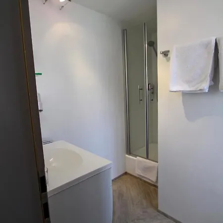 Hotel-garni Fels فندق 3*